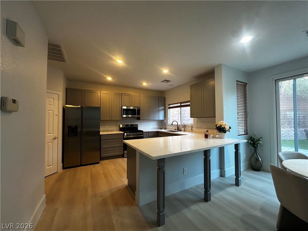 Photo 9 of 33, 537 Lacabana Beach Drive