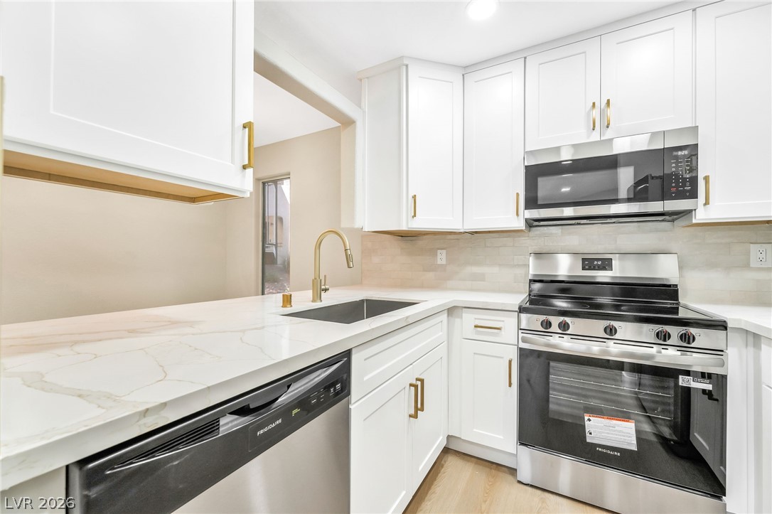 Photo 4 of 601 Cabrillo Circle #431