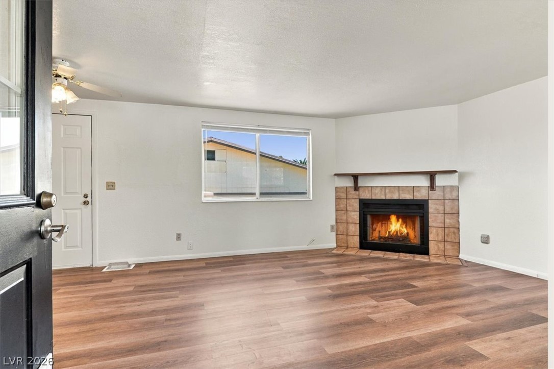 Photo 5 of 126 N Andersen Street