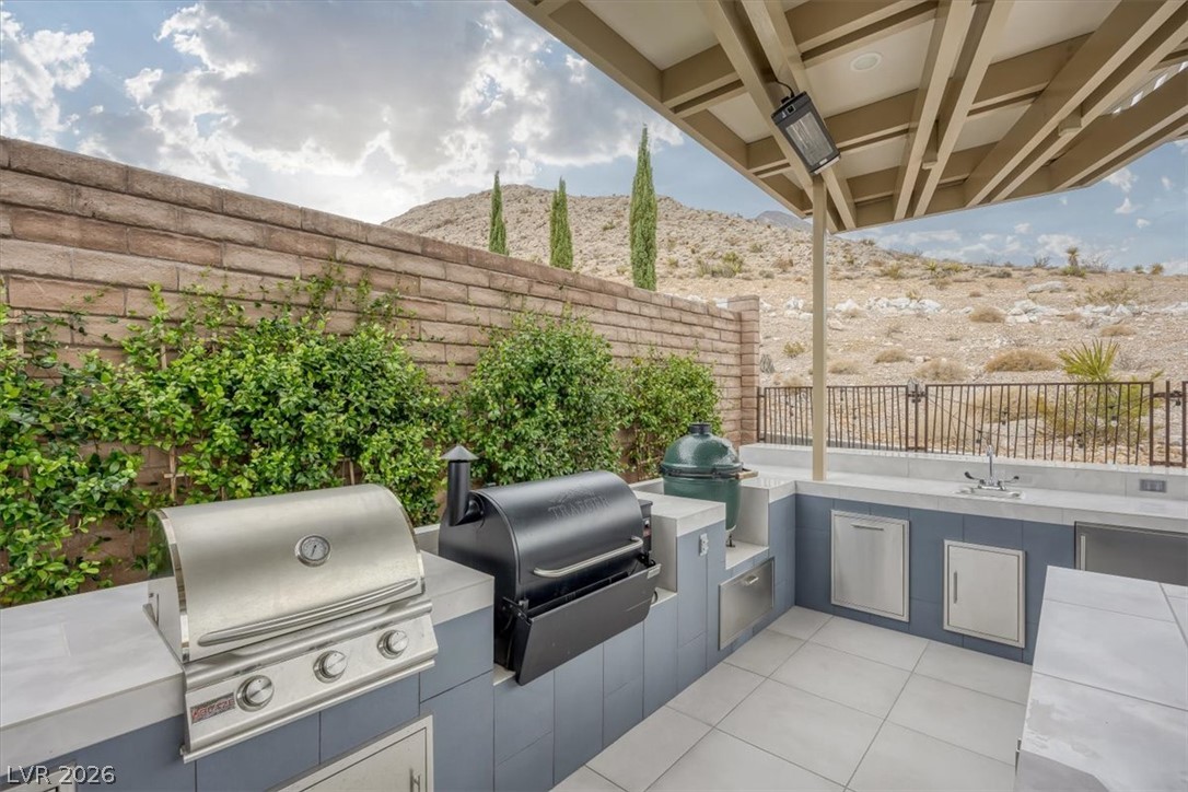 Photo 13 of 33, 2611 Nevada Agave Lane