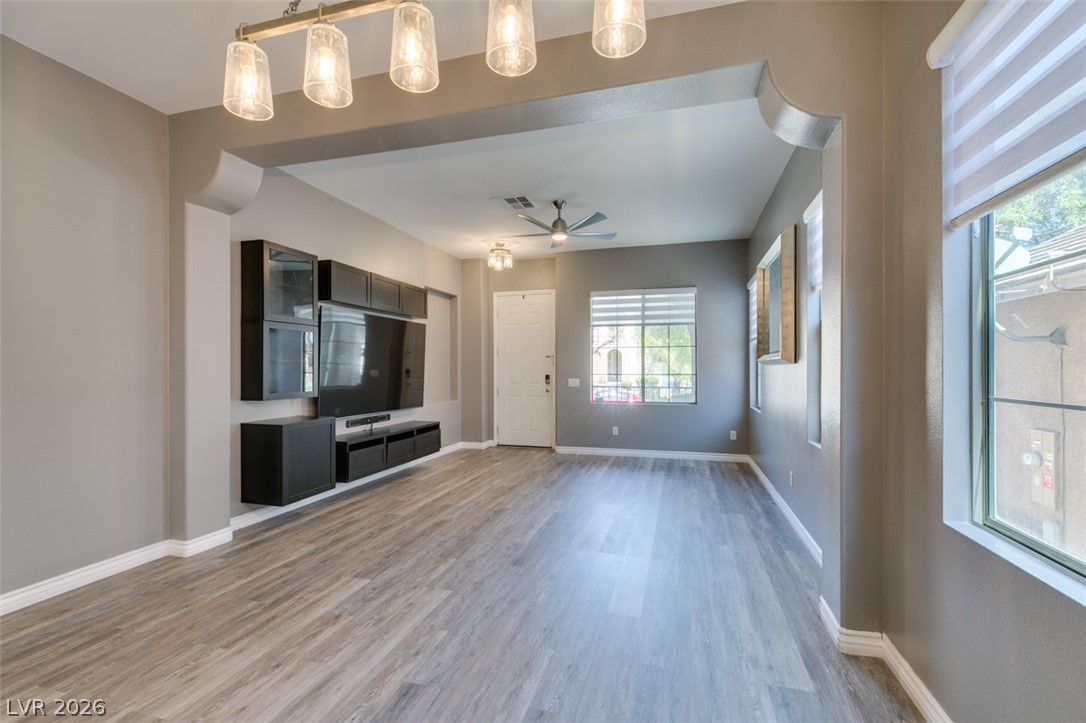 Photo 6 of 31, 11223 Ivybridge Avenue