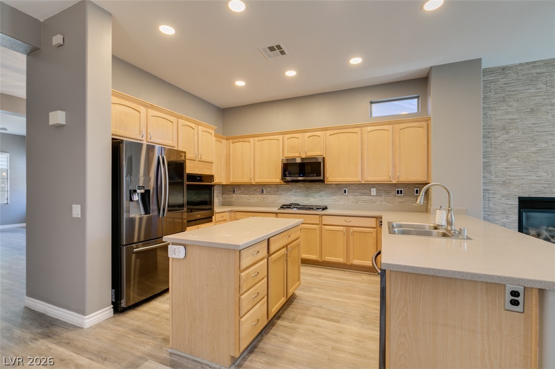 Photo 13 of 31, 11223 Ivybridge Avenue