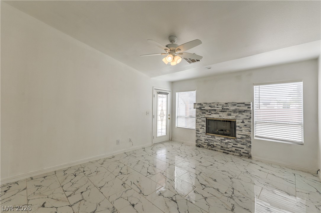Photo 18 of 43, 6124 Satre Court