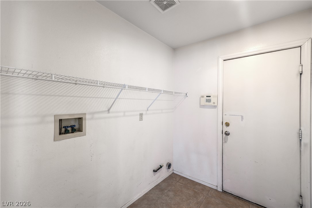 Photo 26 of 43, 6124 Satre Court