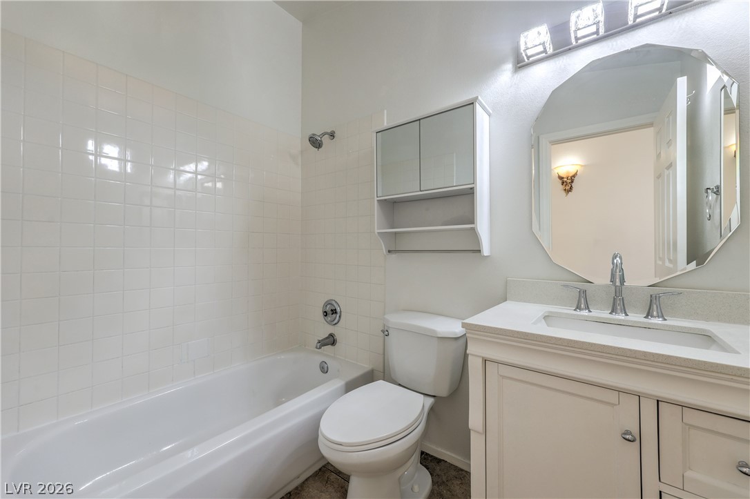 Photo 31 of 43, 6124 Satre Court