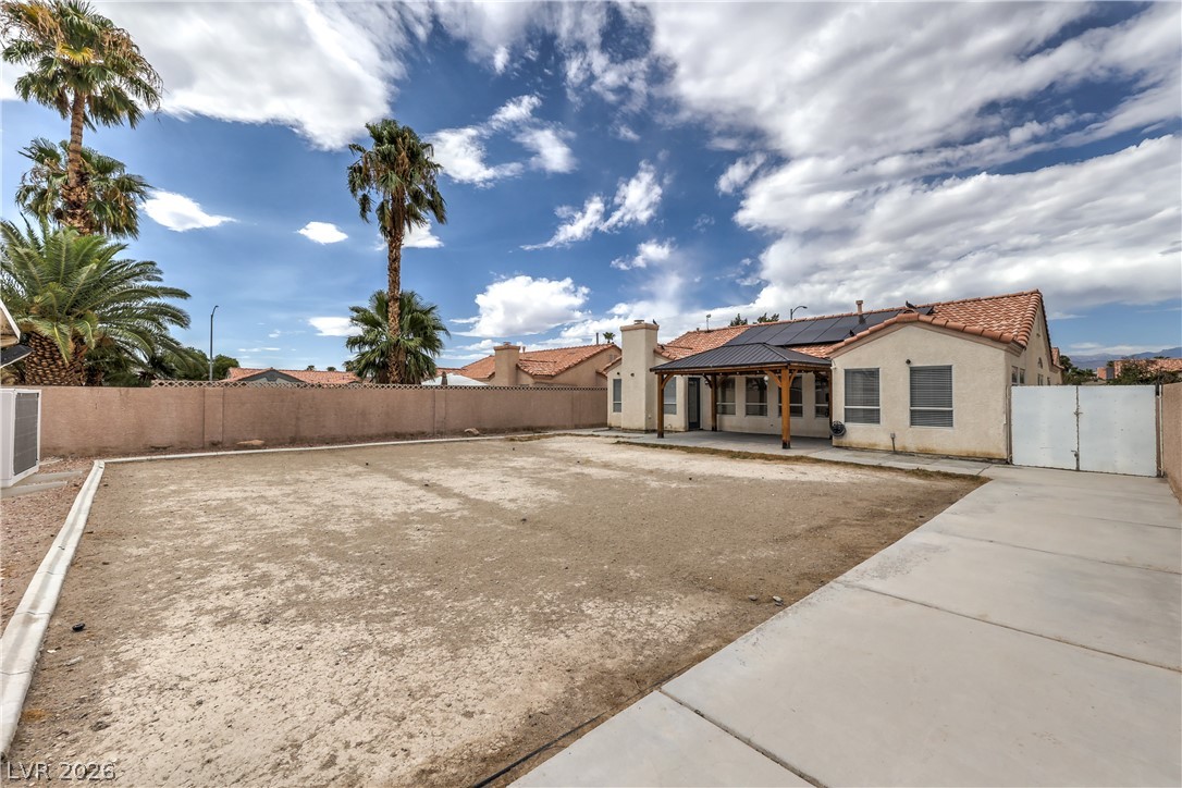 Photo 35 of 43, 6124 Satre Court