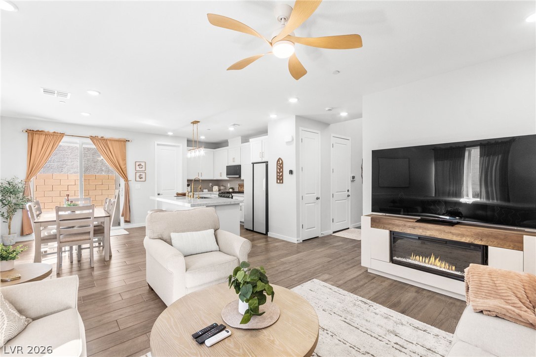 10757 Alamino Avenue, Las Vegas 89166