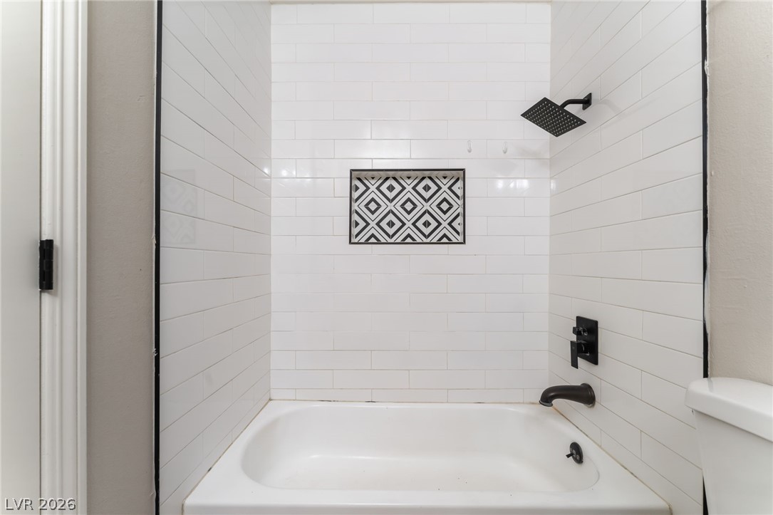 Photo 7 of 43, 2129 N Michael Way