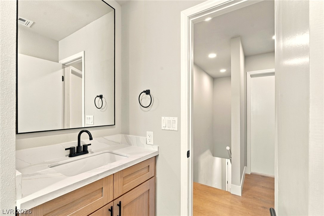 Photo 5 of 727 Greenbriar Townhouse Way