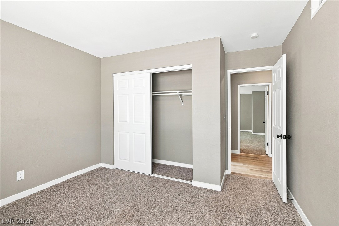 Photo 15 of 21, 4005 Ridgewood Avenue