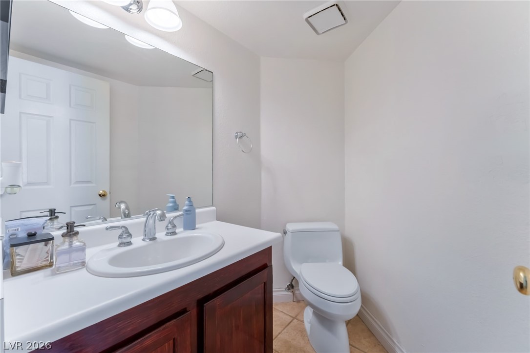 Photo 13 of 28, 4140 Hazelridge Drive
