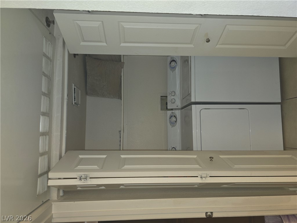 Photo 16 of 27, 4200 S Valley View Boulevard #2117
