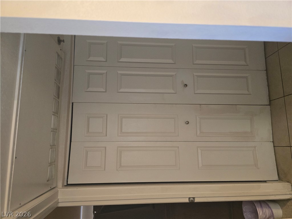 Photo 17 of 27, 4200 S Valley View Boulevard #2117