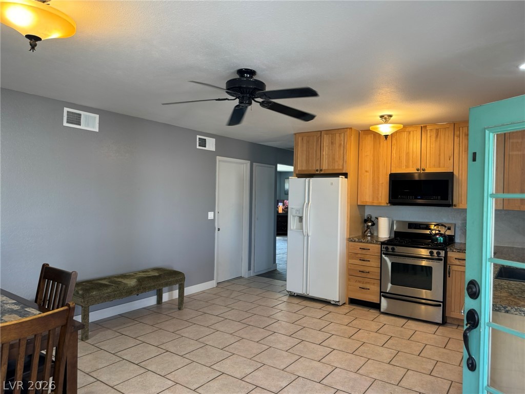 Photo 41 of 86, 7066 Pinebrook Court