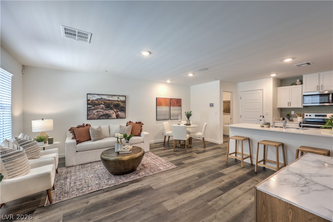 Photo 5 of 969 Appian Way