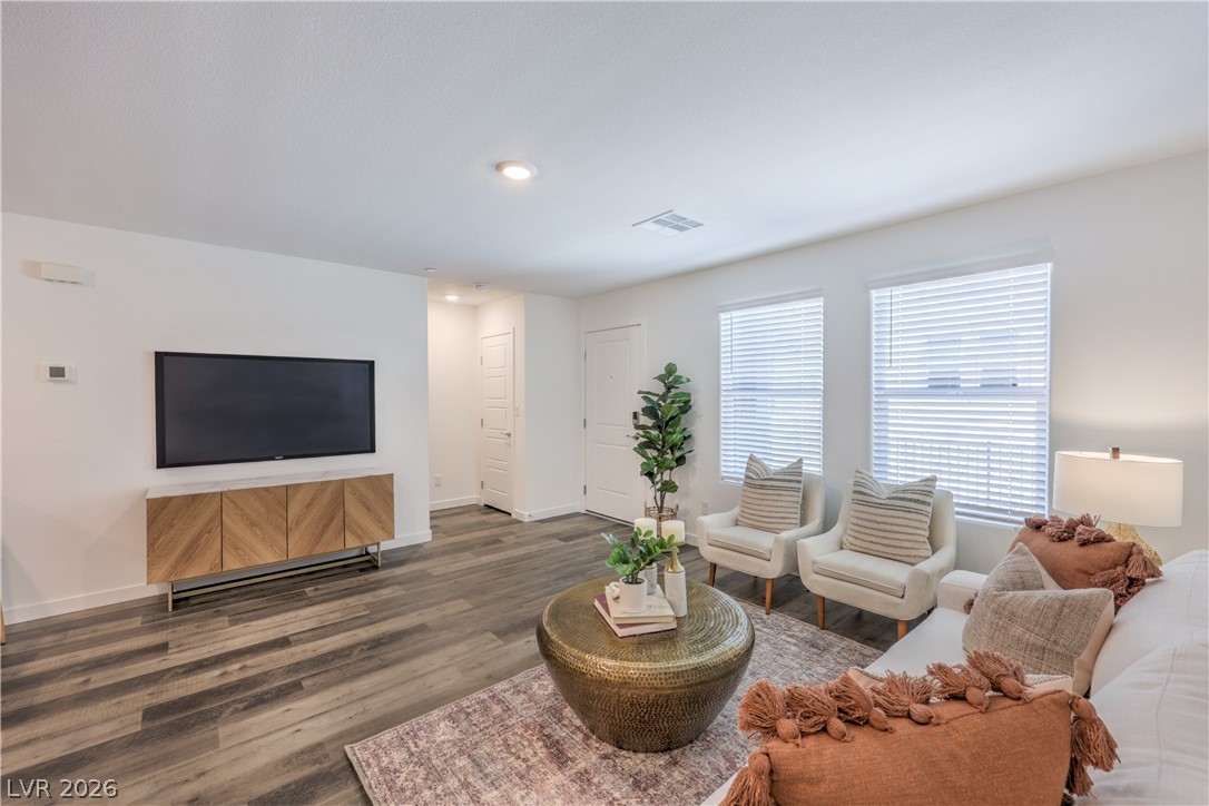 Photo 7 of 34, 969 Appian Way