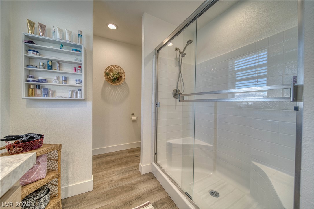 Photo 6 of 33, 1380 Lanette Circle