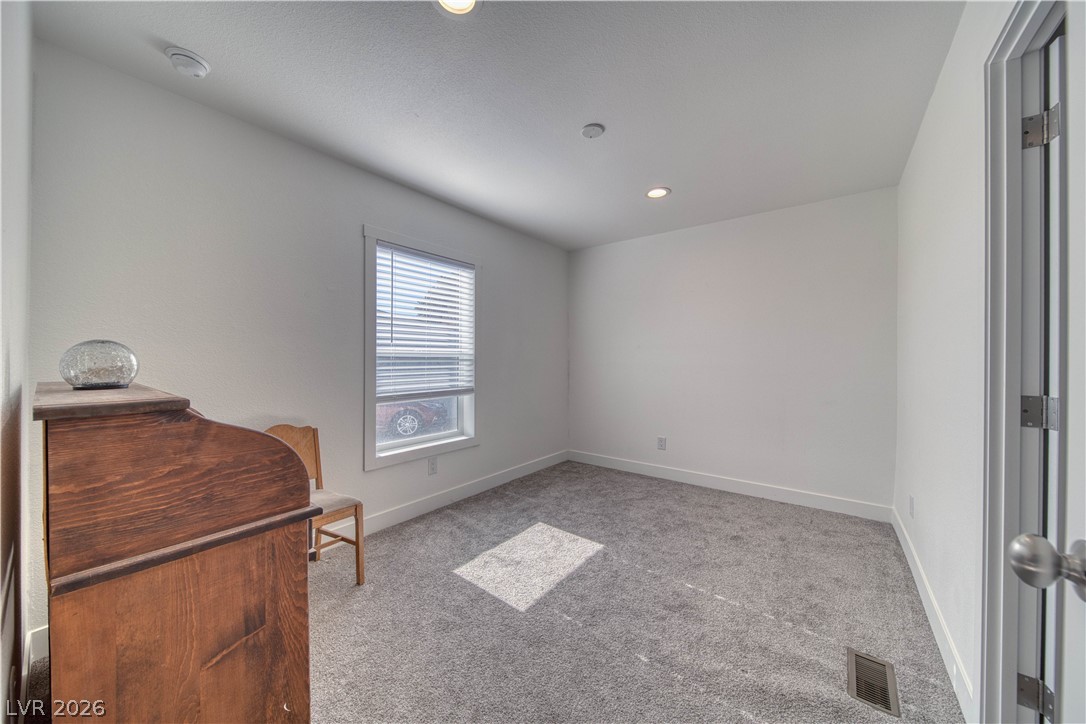 Photo 12 of 33, 1380 Lanette Circle