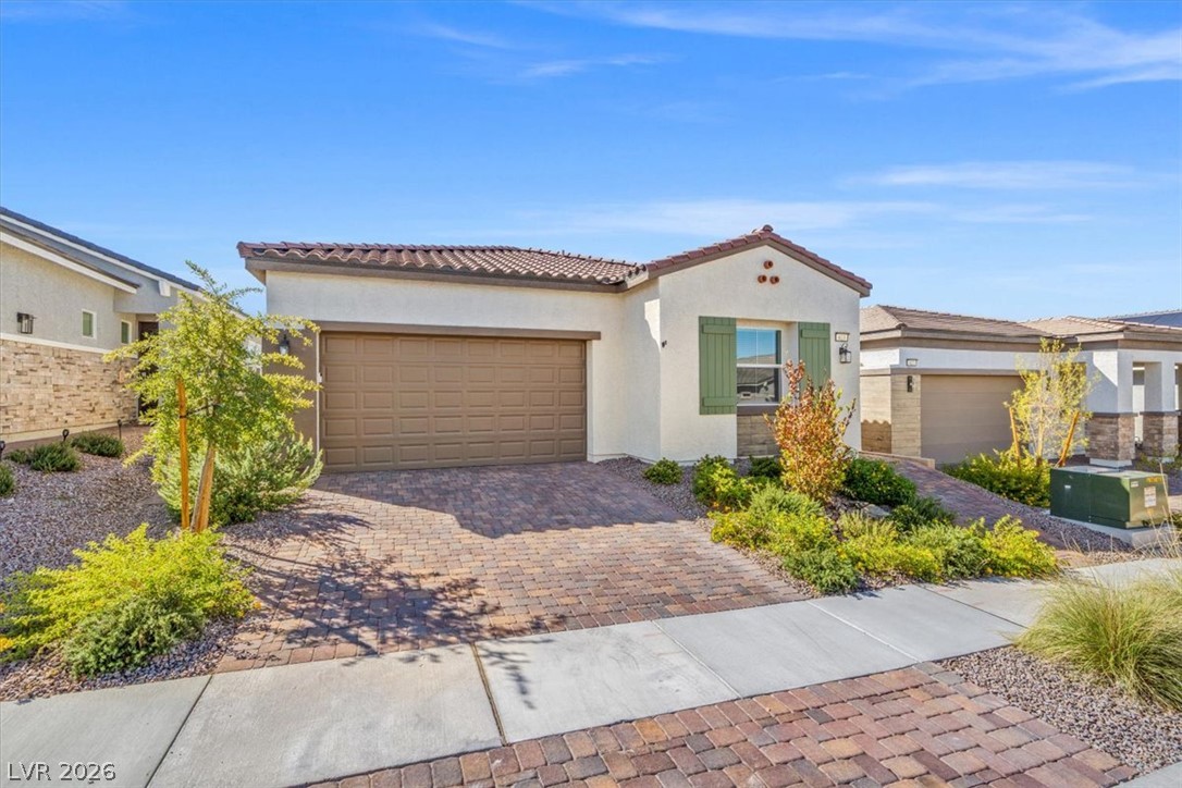 823 Eaton Falls Street, Henderson 89011