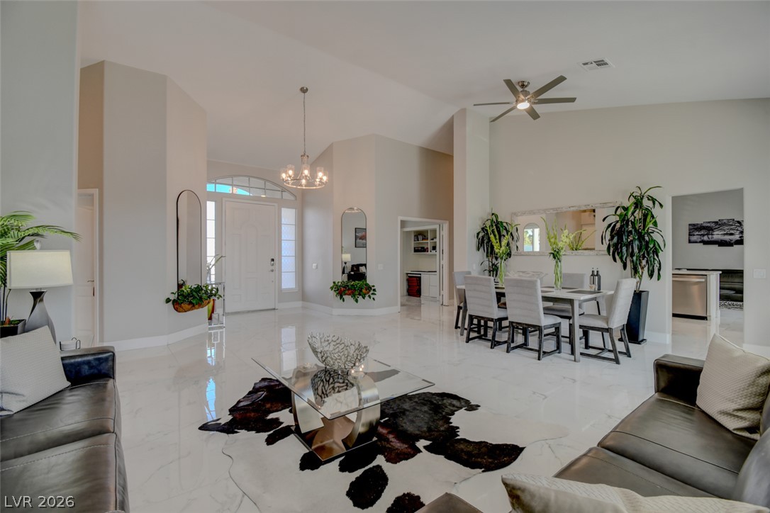 Photo 4 of 1508 Breeze Canyon Drive