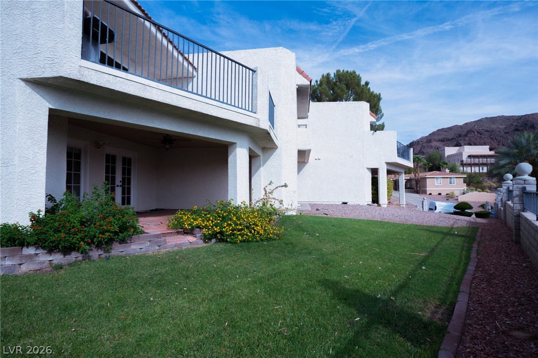 Photo 9 of 37, 687 Marina Drive #32
