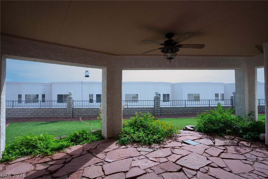 Photo 11 of 37, 687 Marina Drive #32