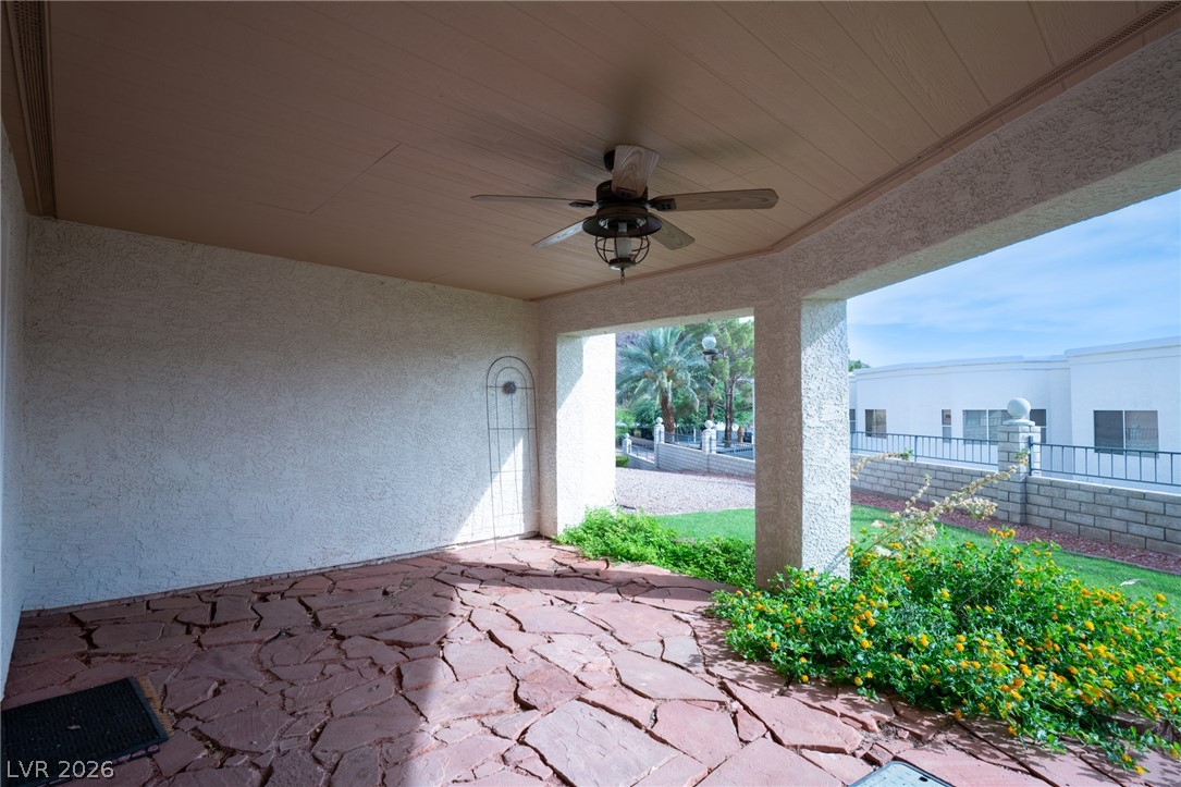 Photo 13 of 37, 687 Marina Drive #32
