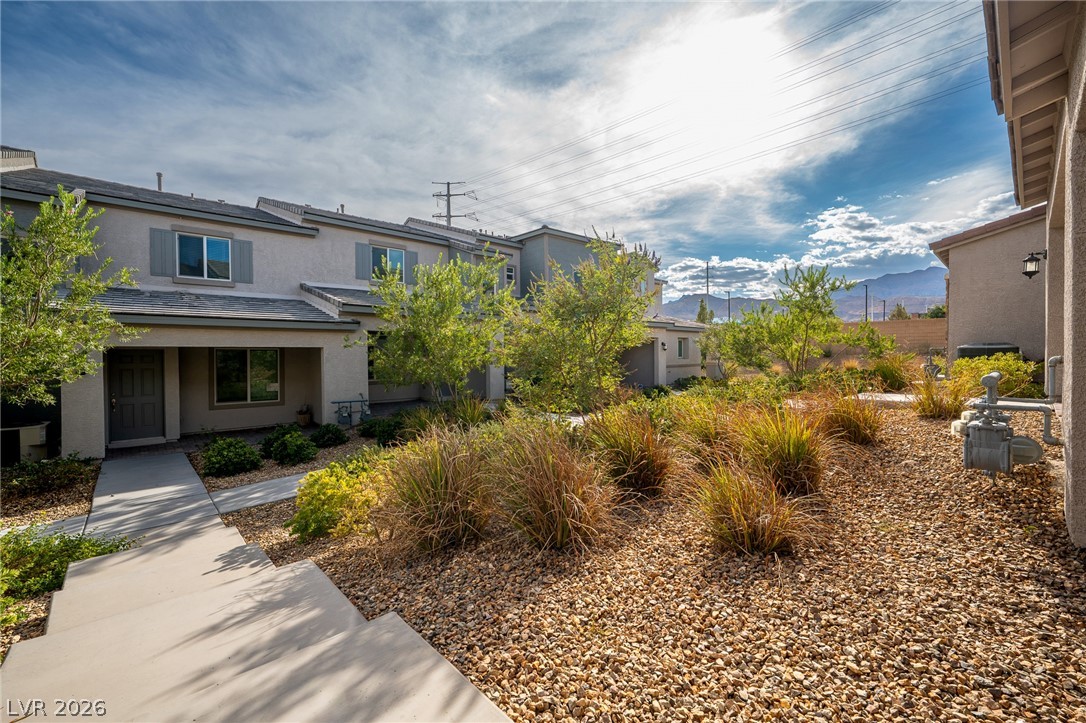 Photo 7 of 51, 10773 Briset Court