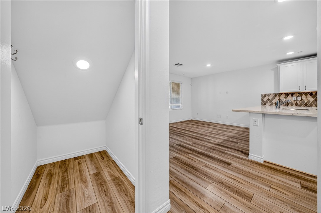 Photo 16 of 51, 10773 Briset Court