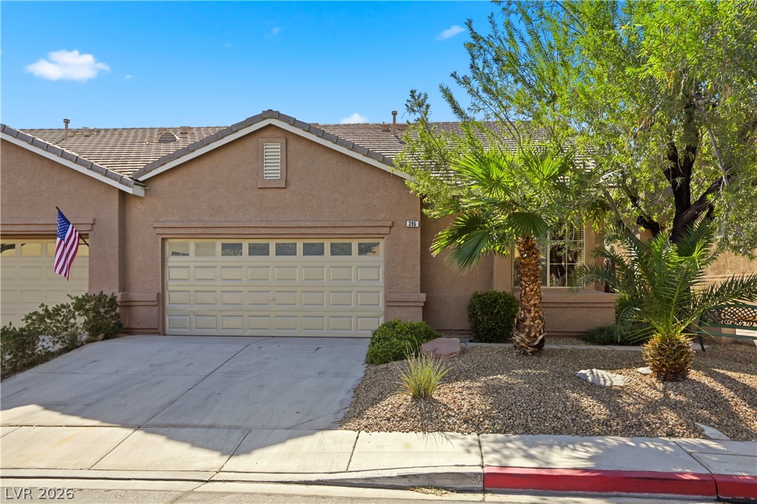 395 Cascade Mist Avenue, Las Vegas 89123