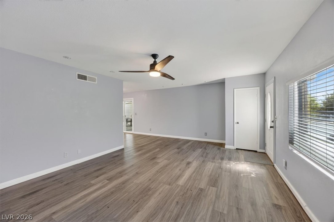 Photo 7 of 43, 3338 Dunham Court