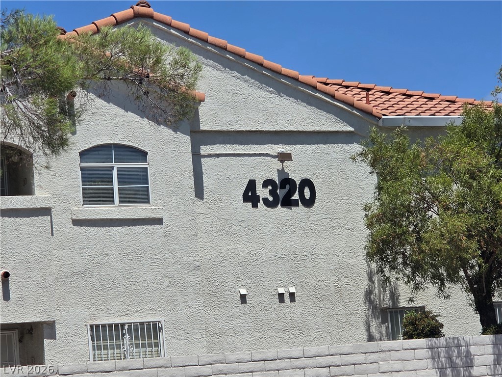 4320 W LakeMead Boulevard #202, Las Vegas 89108