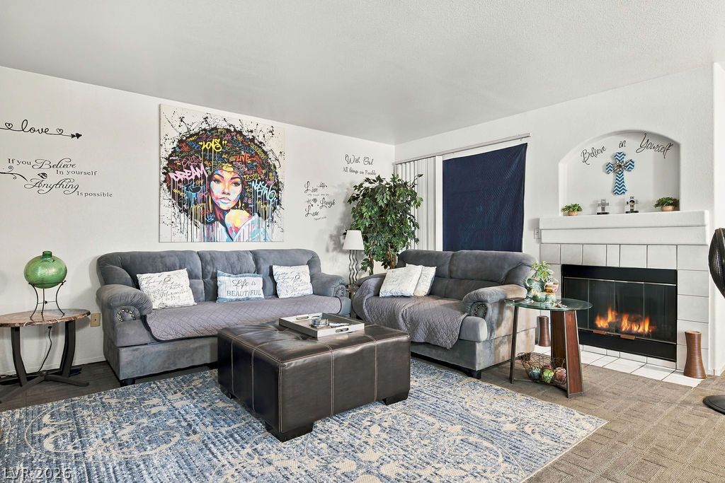 Photo 21 of 23, 4320 W LakeMead Boulevard #202
