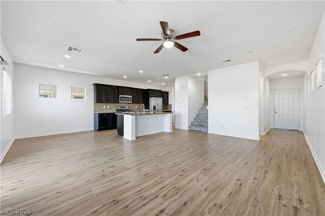 Photo 5 of 1122 Bradley Bay Avenue