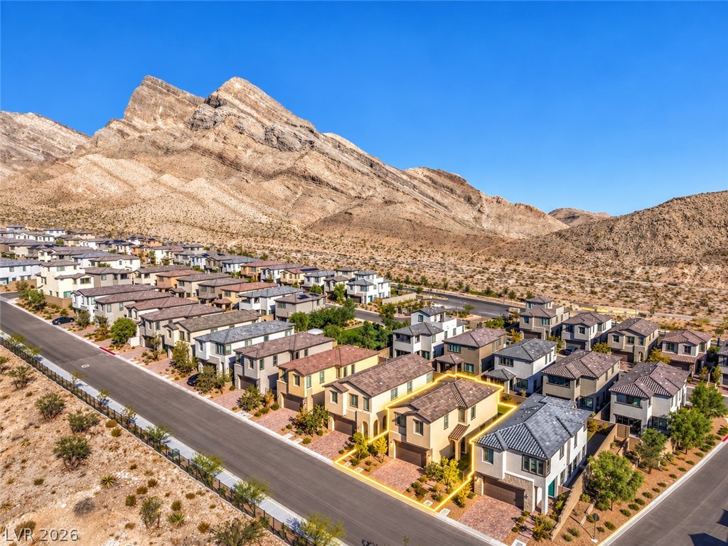Photo 4 of 11540 OBSERVATION POINT Avenue