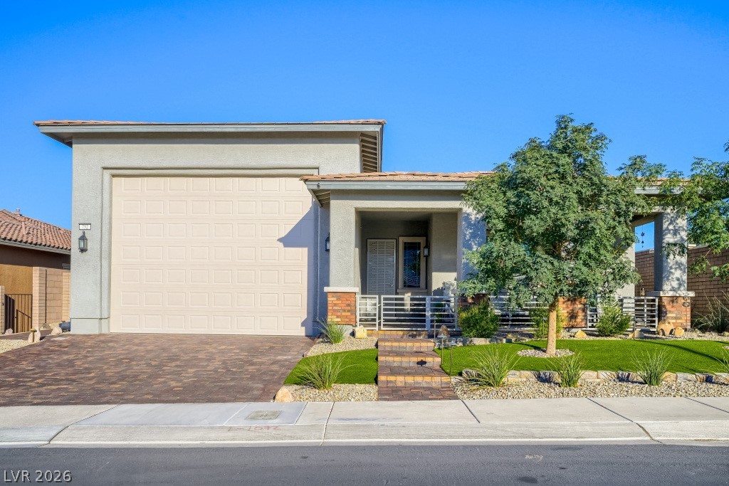 752 Dorsey Falls Street, Henderson 89011