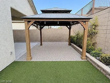 Photo 18 of 27, 2126 Albury Avenue