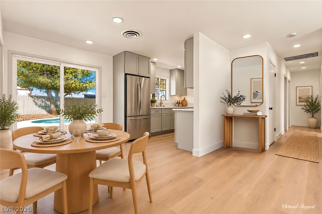 Photo 4 of 1208 Sandy Cove Street