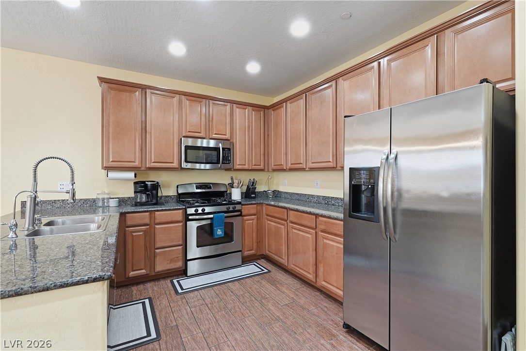 Photo 12 of 39, 783 Calamus Palm Place