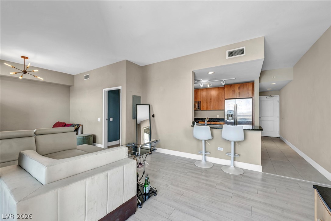 Photo 14 of 66, 200 W Sahara Avenue #2709