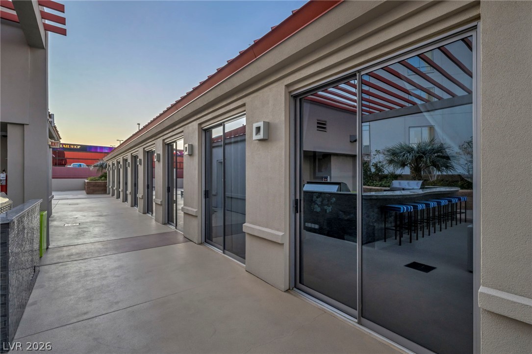 Photo 47 of 66, 200 W Sahara Avenue #2709