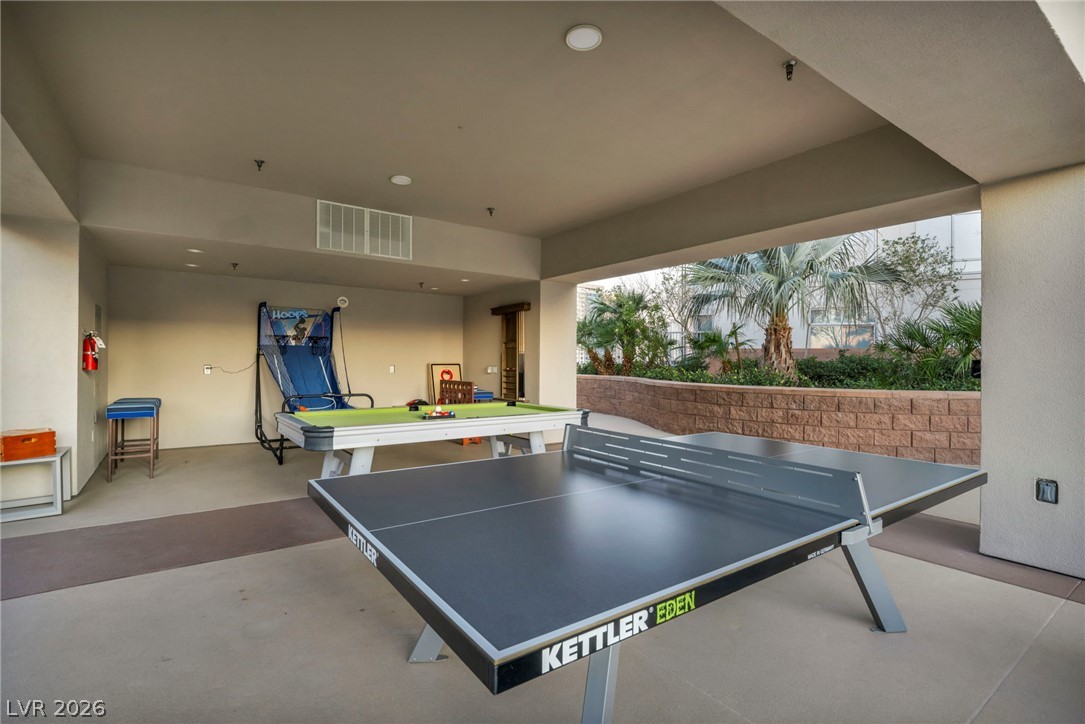Photo 41 of 66, 200 W Sahara Avenue #2709