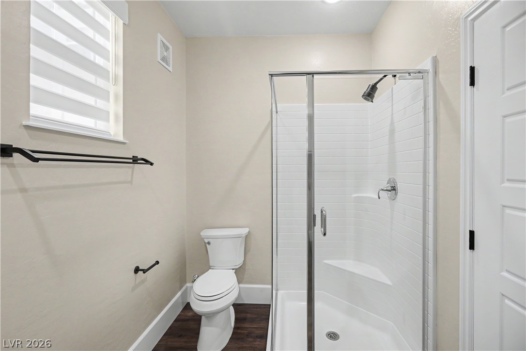 Photo 39 of 52, 2555 Hampton Road #11210