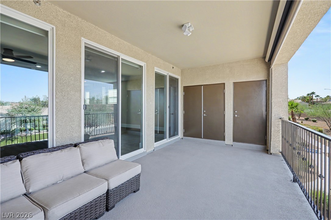 Photo 41 of 52, 2555 Hampton Road #11210