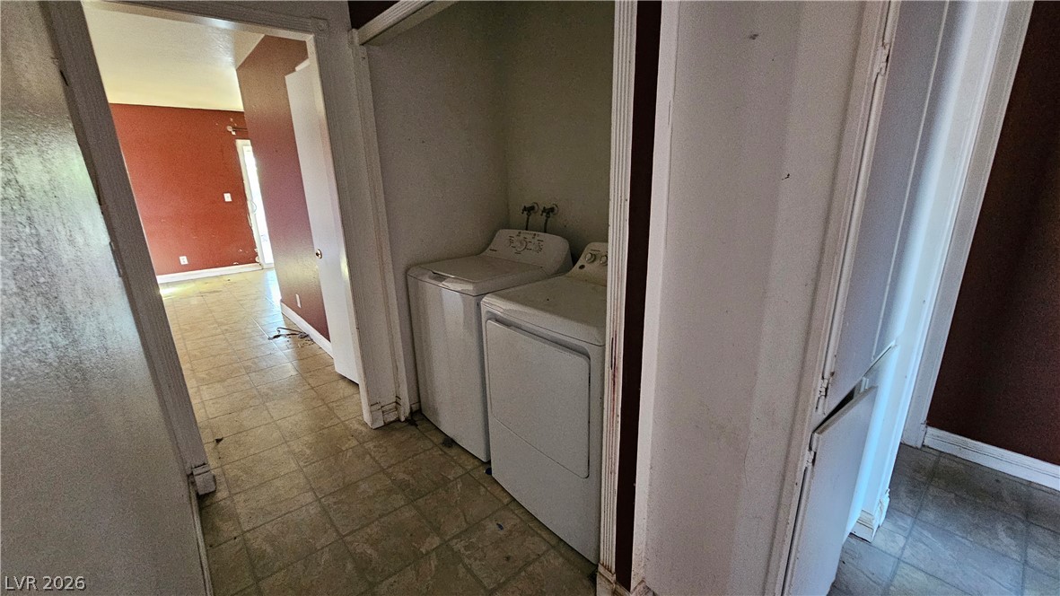 Photo 6 of 14, 6777 Ledgewood Drive