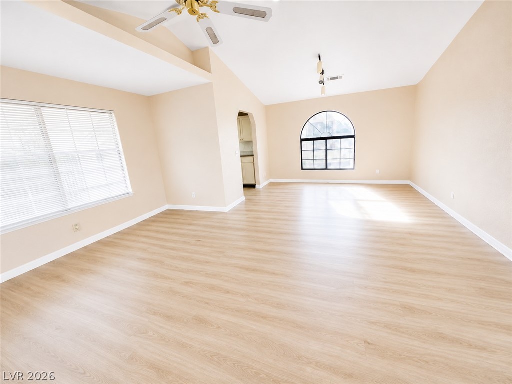 Photo 8 of 20, 1417 Santa Margarita Street #G