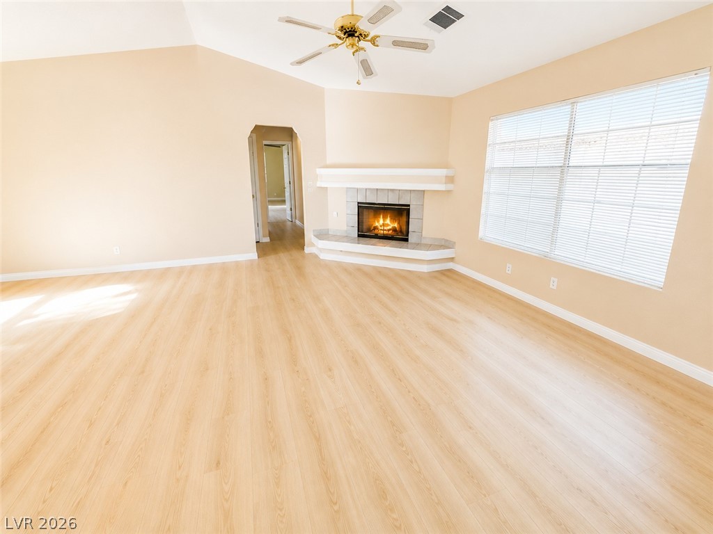 Photo 10 of 20, 1417 Santa Margarita Street #G