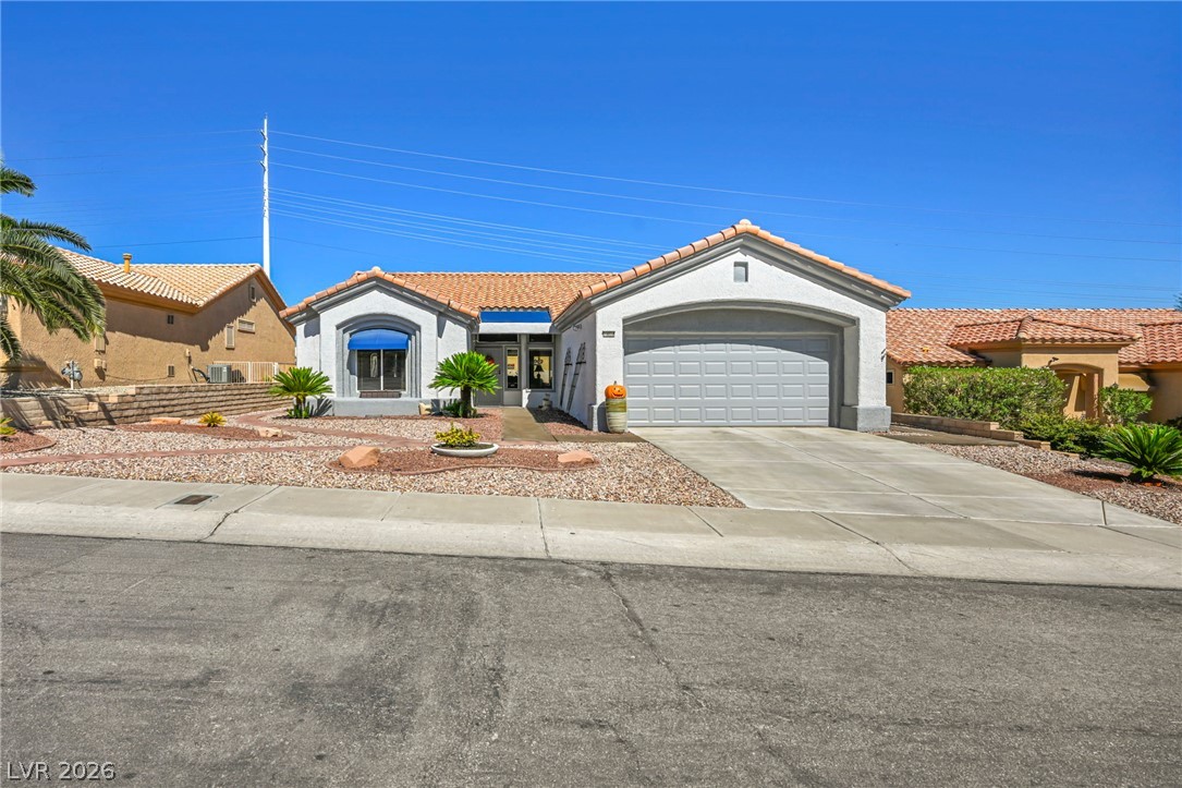Photo 3 of 10020 Villa Ridge Drive