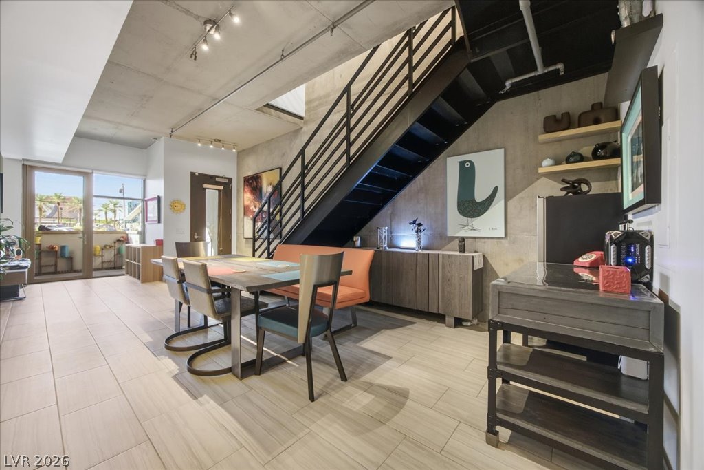 Photo 6 of 29, 353 E Bonneville Avenue #121