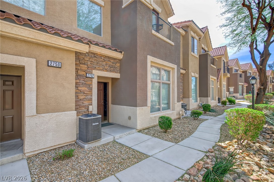 2752 Fountain Vista Lane, Henderson 89074